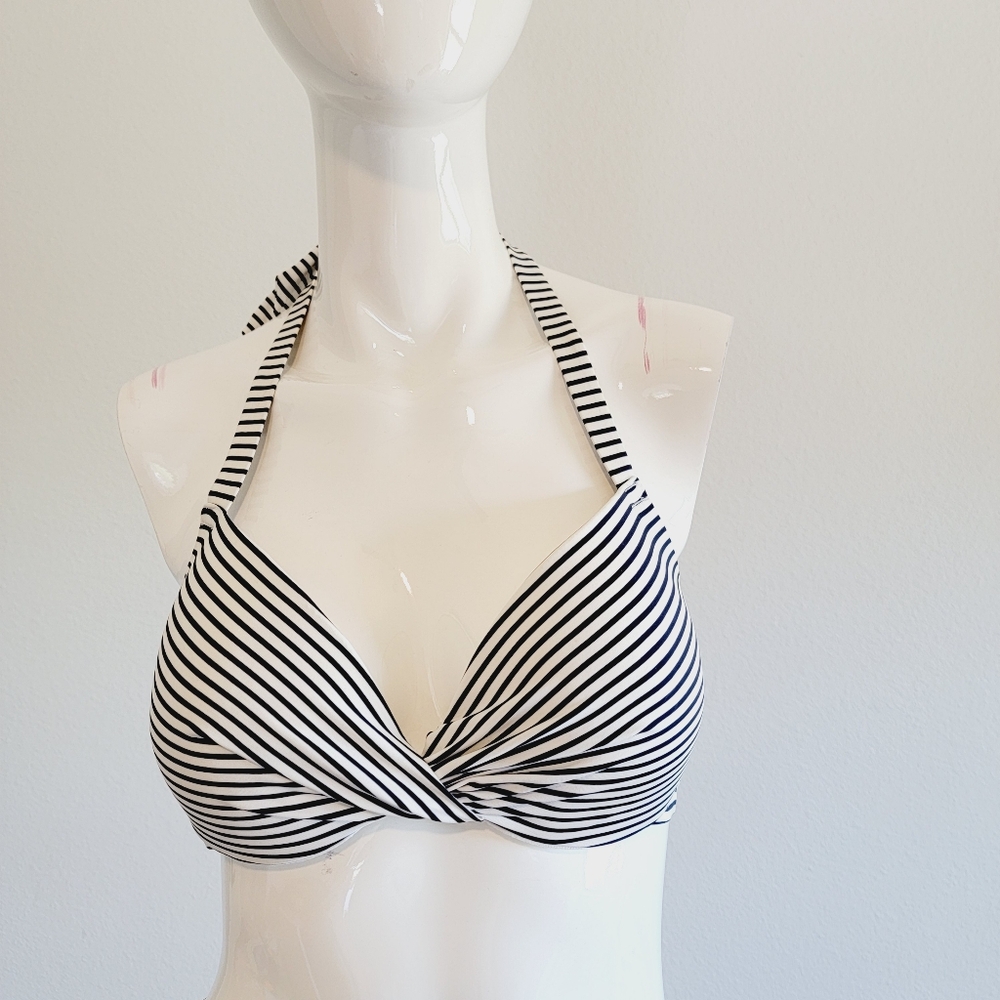 H&M Retro Bombshell High Waist Halter Neck Two Piece Bikini Sz 36C/12 - Picture 6 of 12
